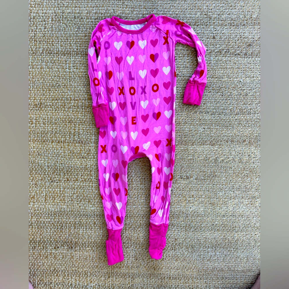 Little sleepies love, heart, valentines theme pajamas. Inseam zipper. 12-18 m